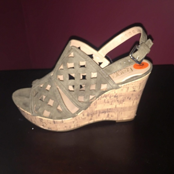 Sandals - Picture 4 of 6